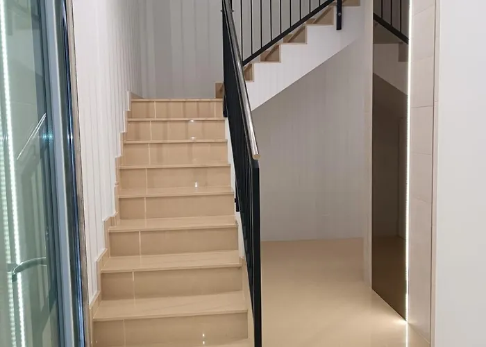 Andmar Apartman *